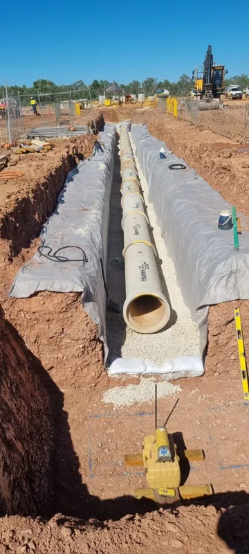 Pipe geofabric aggregate bedding laser