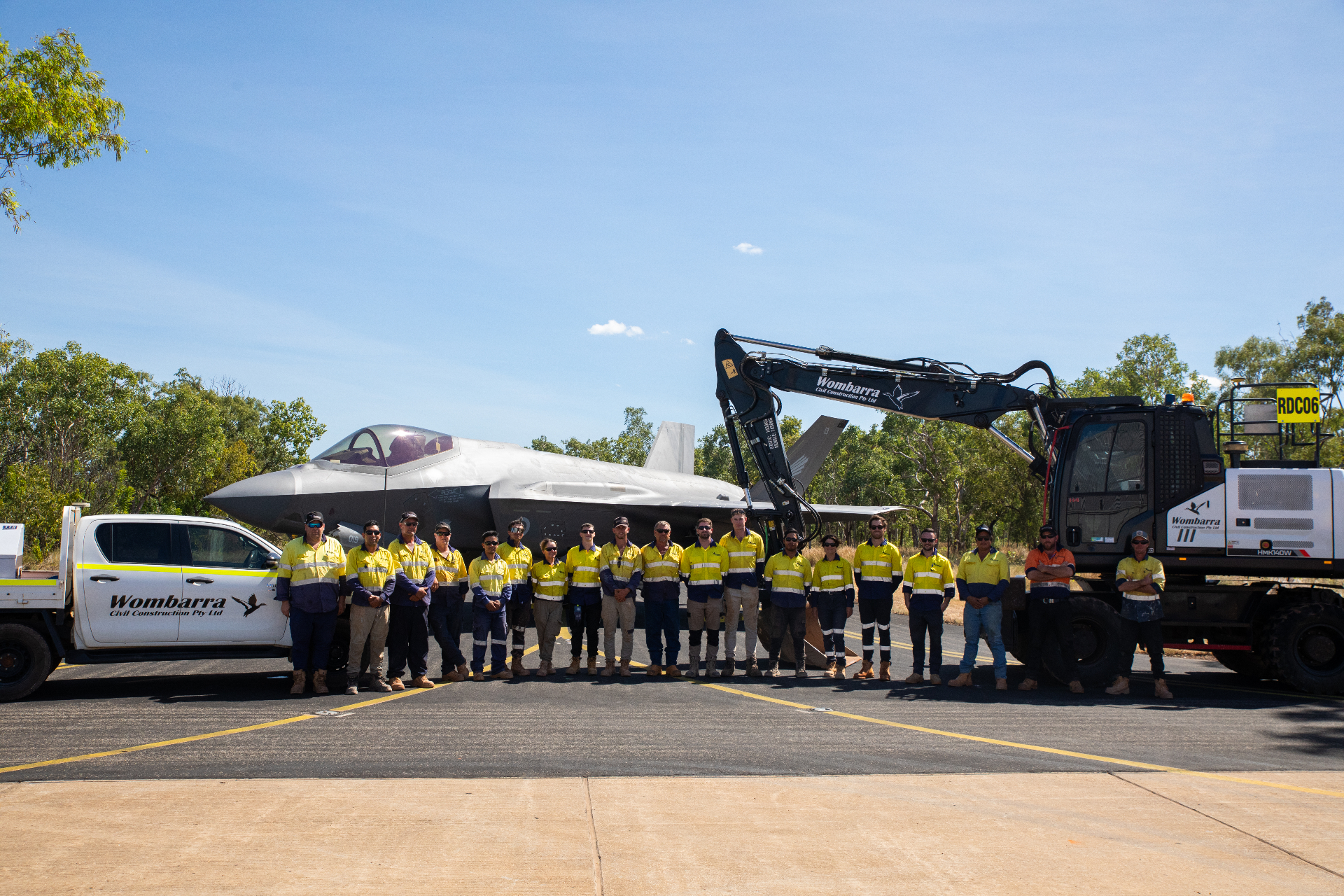 Wombarra crew at NAFF Tindal, RAAF Base — F-35A on the flightline