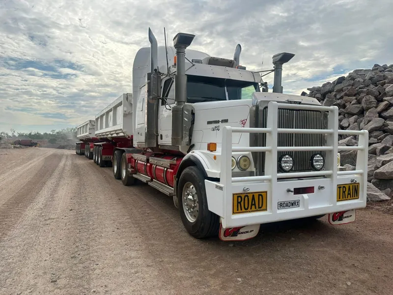 Western star sidetipper quarry road